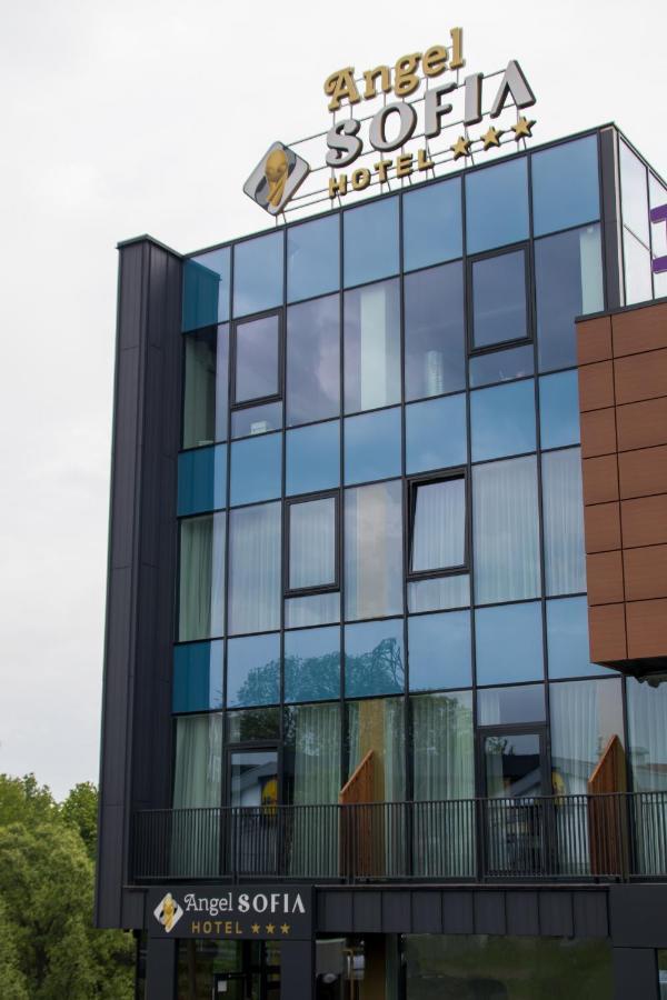 Hotel Angel Sofia Фэлтичени Экстерьер фото